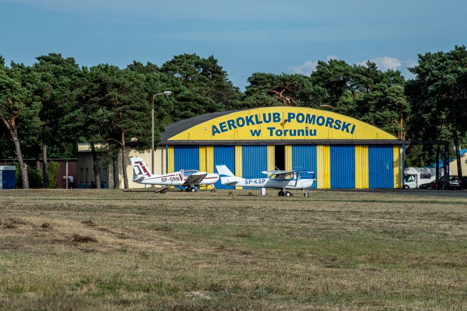 escuela de vuelo cerca